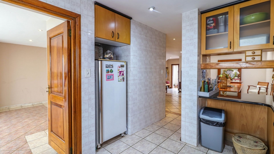 3 Bedroom Property for Sale in Bedfordview Gauteng