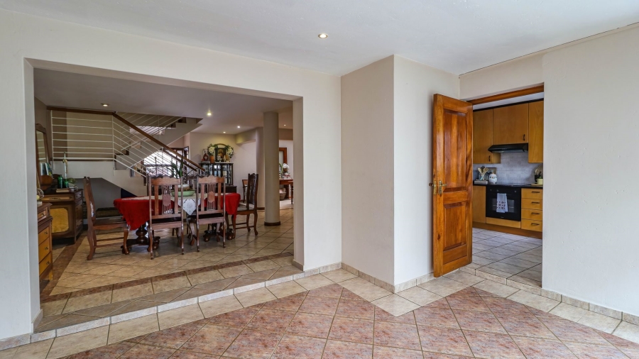 3 Bedroom Property for Sale in Bedfordview Gauteng
