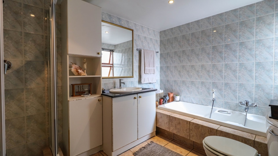 3 Bedroom Property for Sale in Bedfordview Gauteng