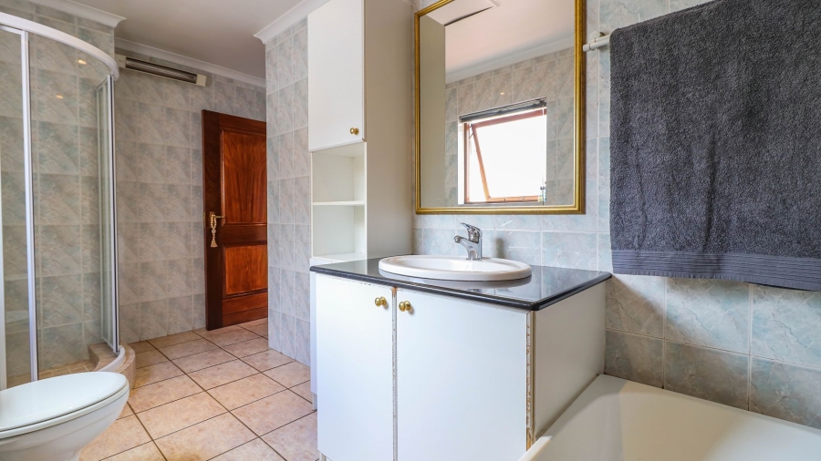 3 Bedroom Property for Sale in Bedfordview Gauteng