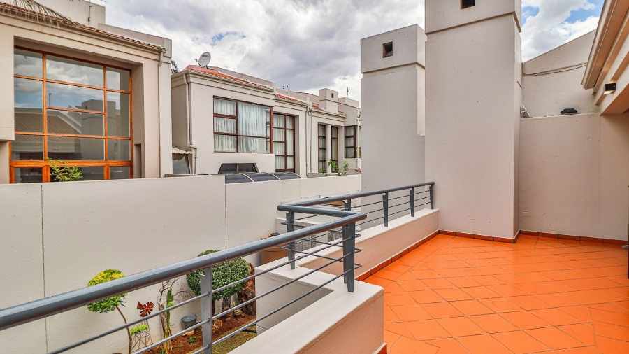 3 Bedroom Property for Sale in Bedfordview Gauteng