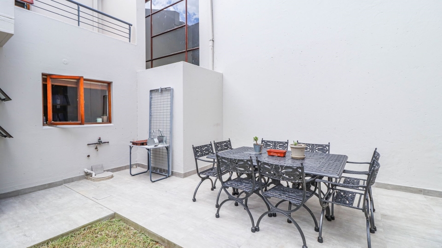 3 Bedroom Property for Sale in Bedfordview Gauteng