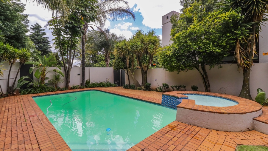 3 Bedroom Property for Sale in Bedfordview Gauteng