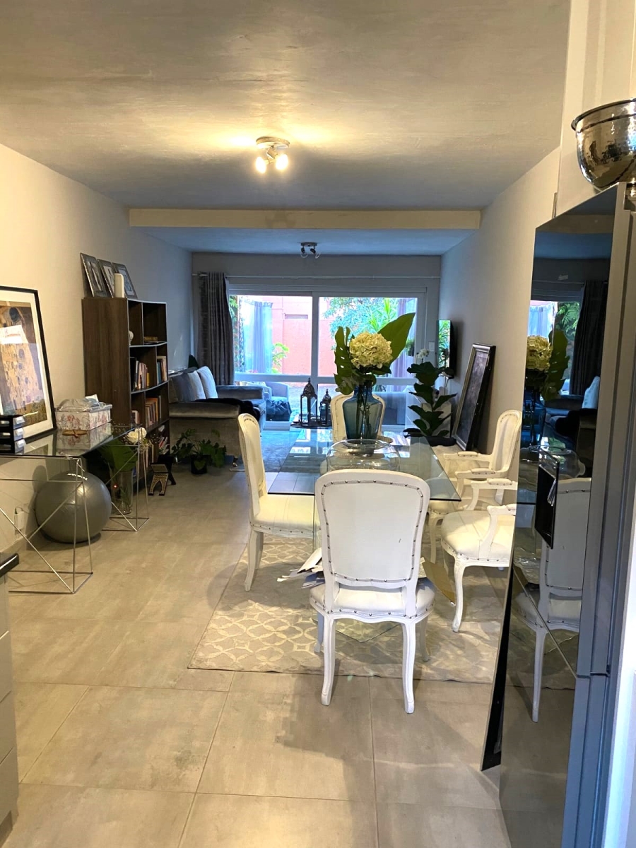 2 Bedroom Property for Sale in Sunninghill Gauteng