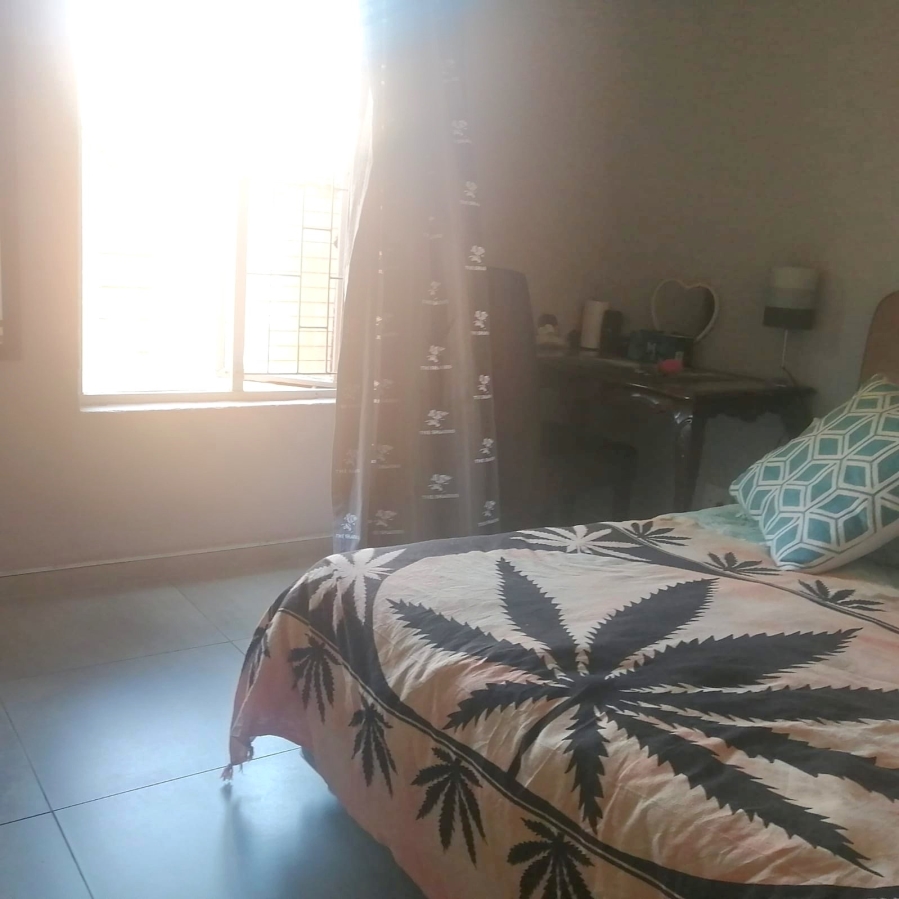 2 Bedroom Property for Sale in Sunninghill Gauteng