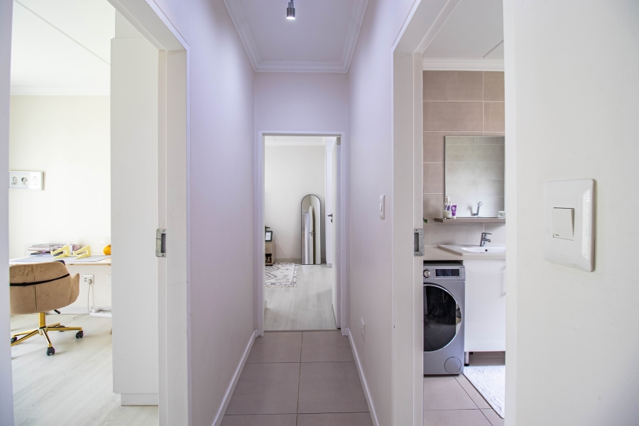 2 Bedroom Property for Sale in Rivonia Gauteng