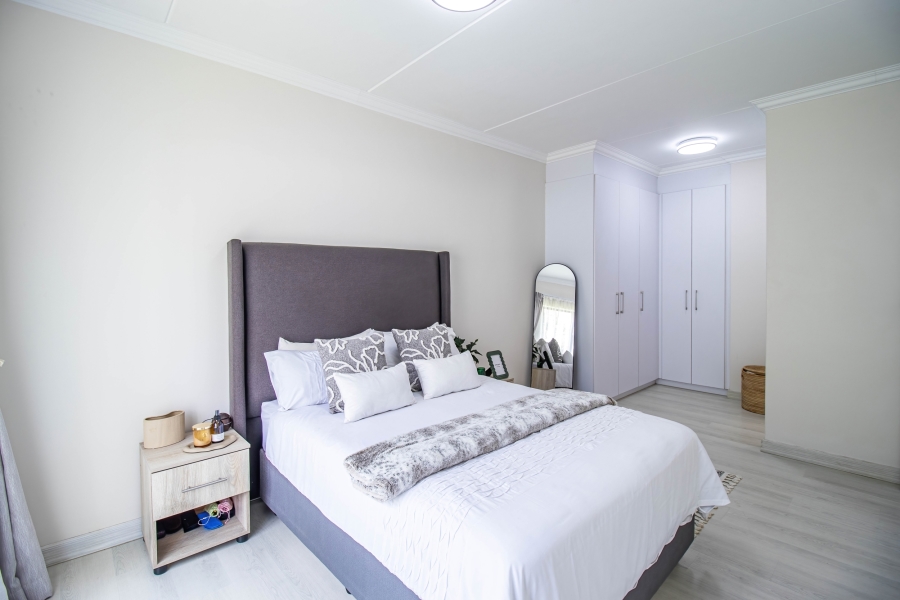 2 Bedroom Property for Sale in Rivonia Gauteng