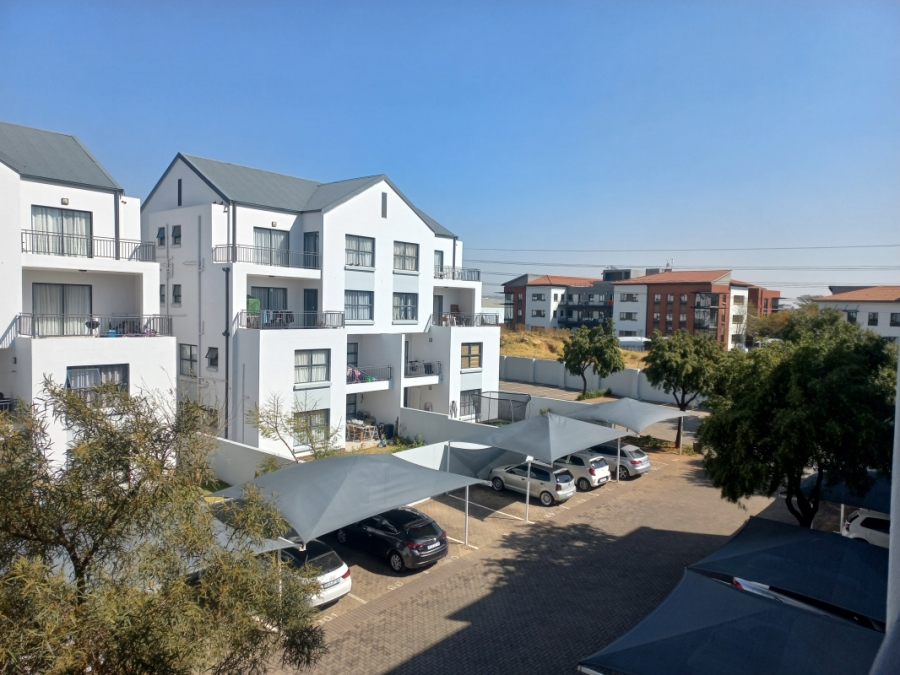 2 Bedroom Property for Sale in Greenstone Hill Gauteng