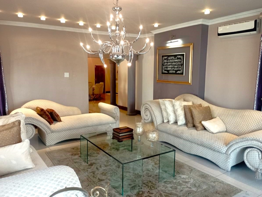 3 Bedroom Property for Sale in Robertsham Gauteng