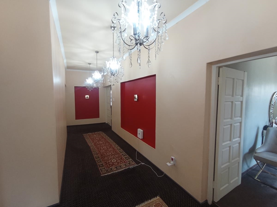 3 Bedroom Property for Sale in Robertsham Gauteng