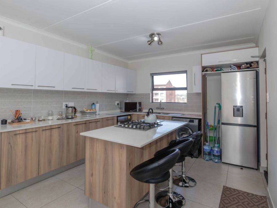 2 Bedroom Property for Sale in Founders Hill Gauteng