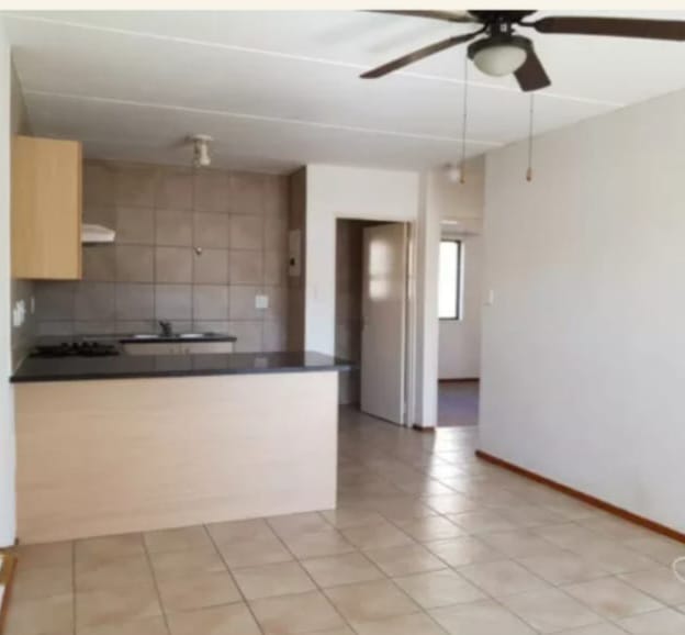 2 Bedroom Property for Sale in Noordhang Gauteng