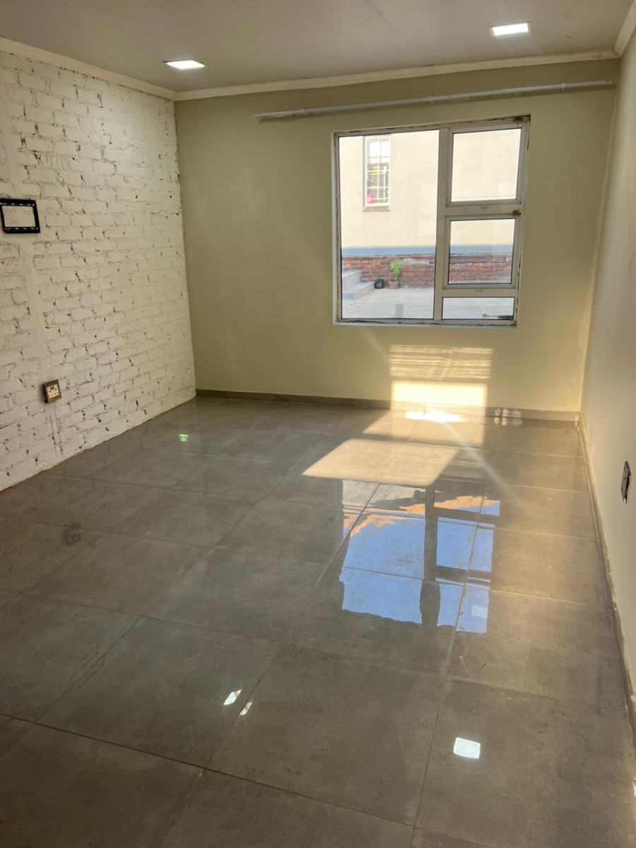 4 Bedroom Property for Sale in Lombardy East Gauteng