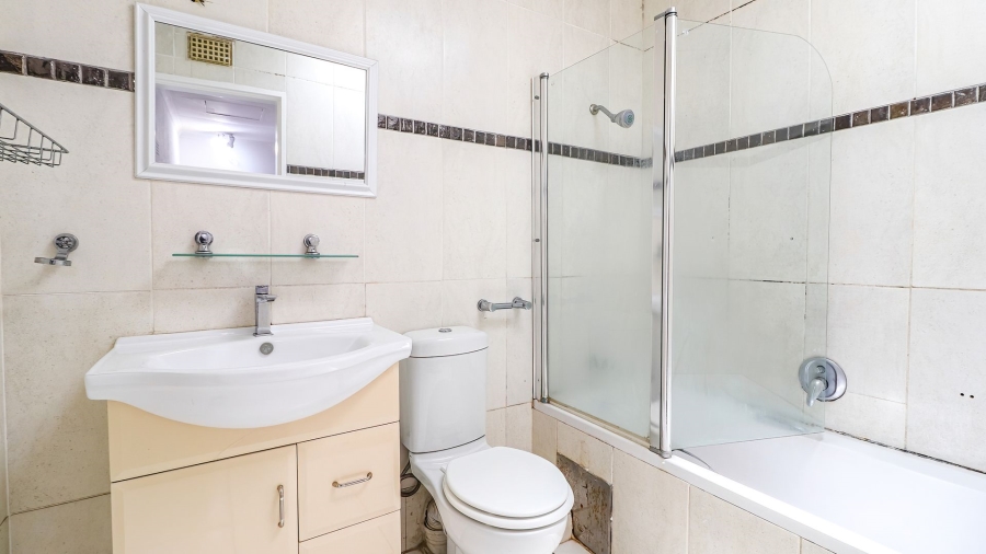 3 Bedroom Property for Sale in Bruma Gauteng