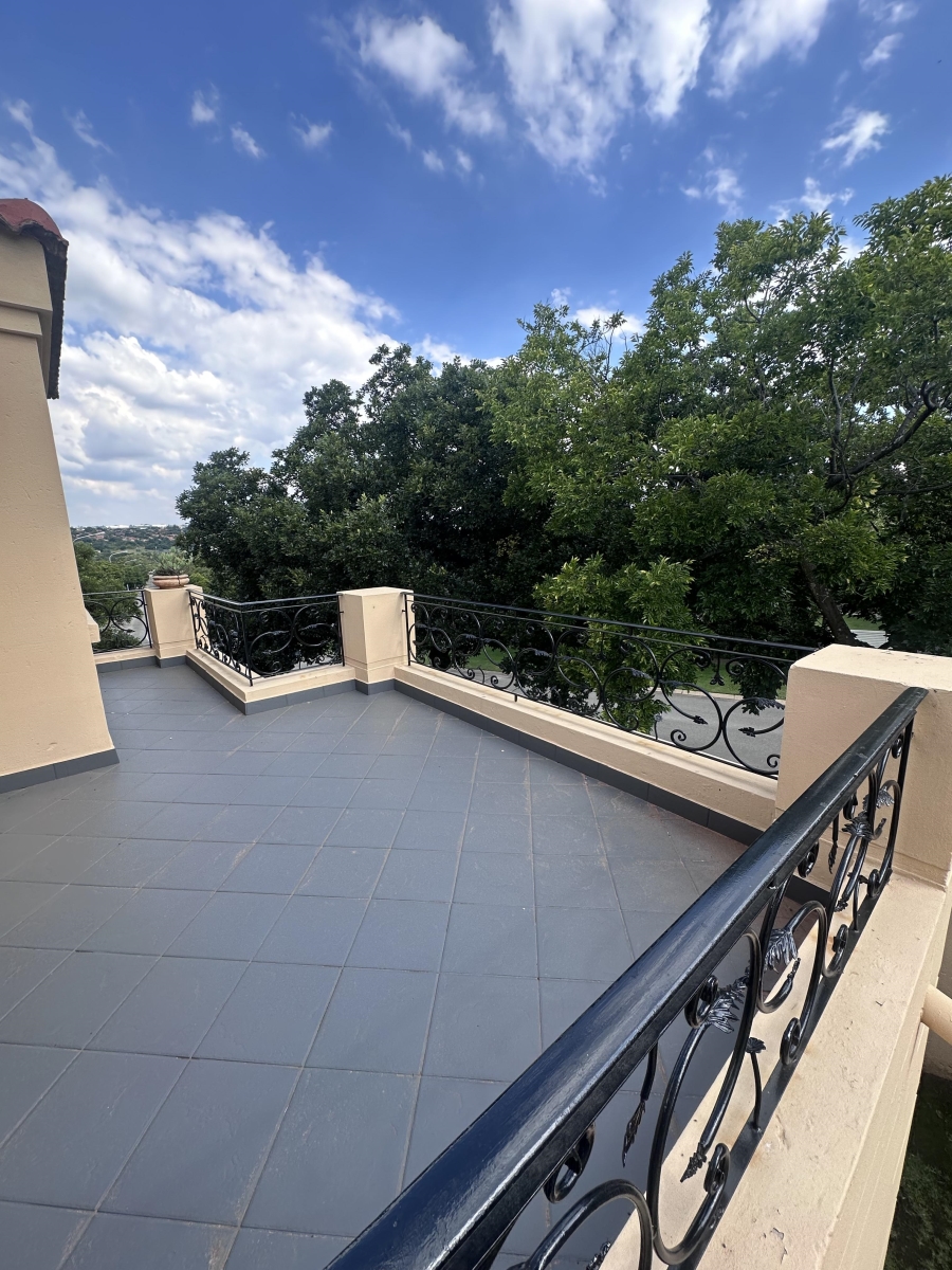 5 Bedroom Property for Sale in Kyalami Gauteng