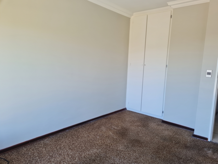 To Let 3 Bedroom Property for Rent in Eden Glen Gauteng