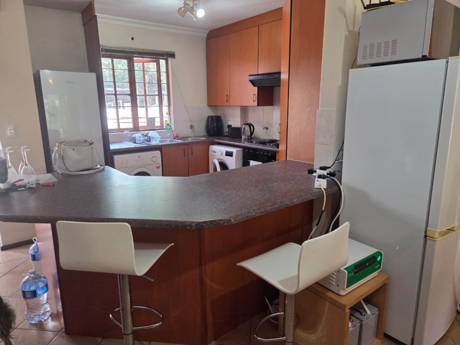To Let 2 Bedroom Property for Rent in Rivonia Gauteng