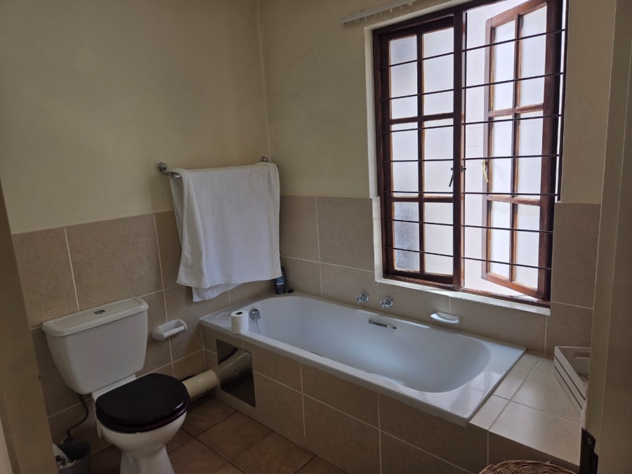To Let 2 Bedroom Property for Rent in Rivonia Gauteng