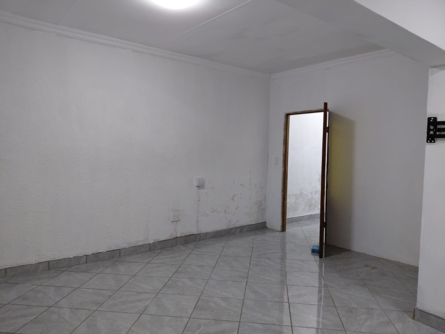 5 Bedroom Property for Sale in Beyers Park Gauteng