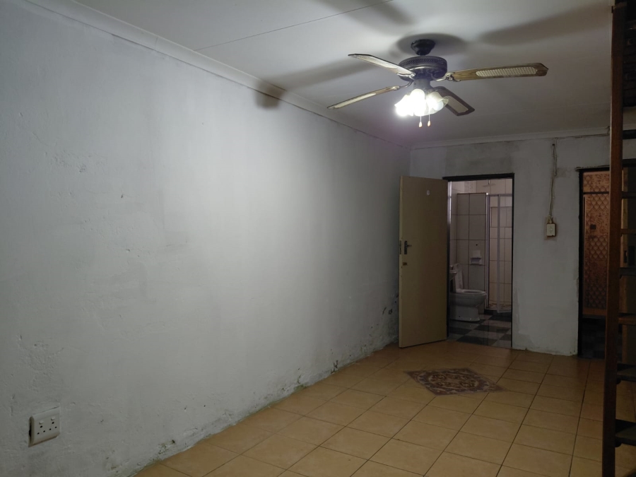 5 Bedroom Property for Sale in Beyers Park Gauteng