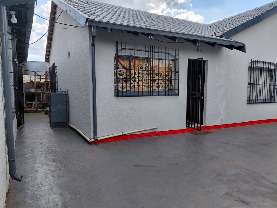 3 Bedroom Property for Sale in Actonville Gauteng