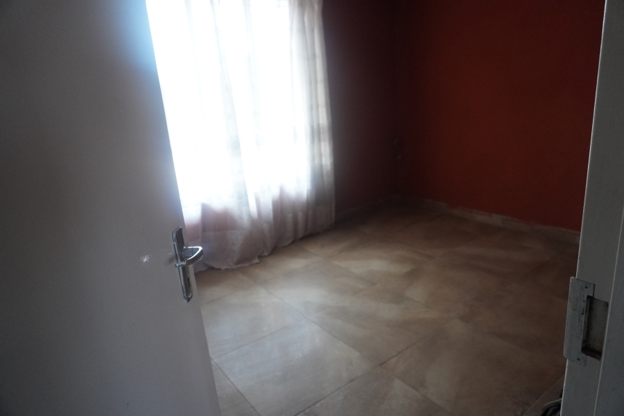 3 Bedroom Property for Sale in Dawn Park Gauteng