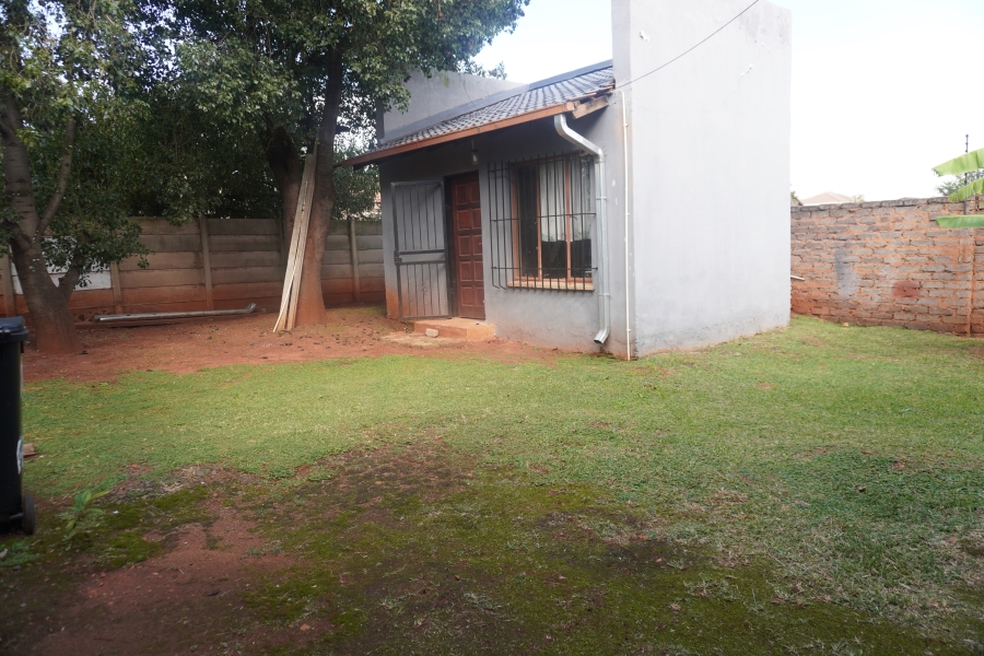 3 Bedroom Property for Sale in Dawn Park Gauteng