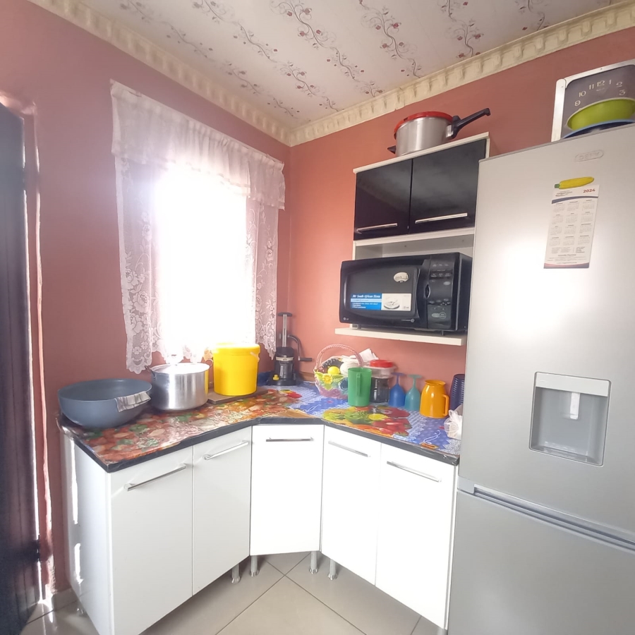 2 Bedroom Property for Sale in Actonville Gauteng