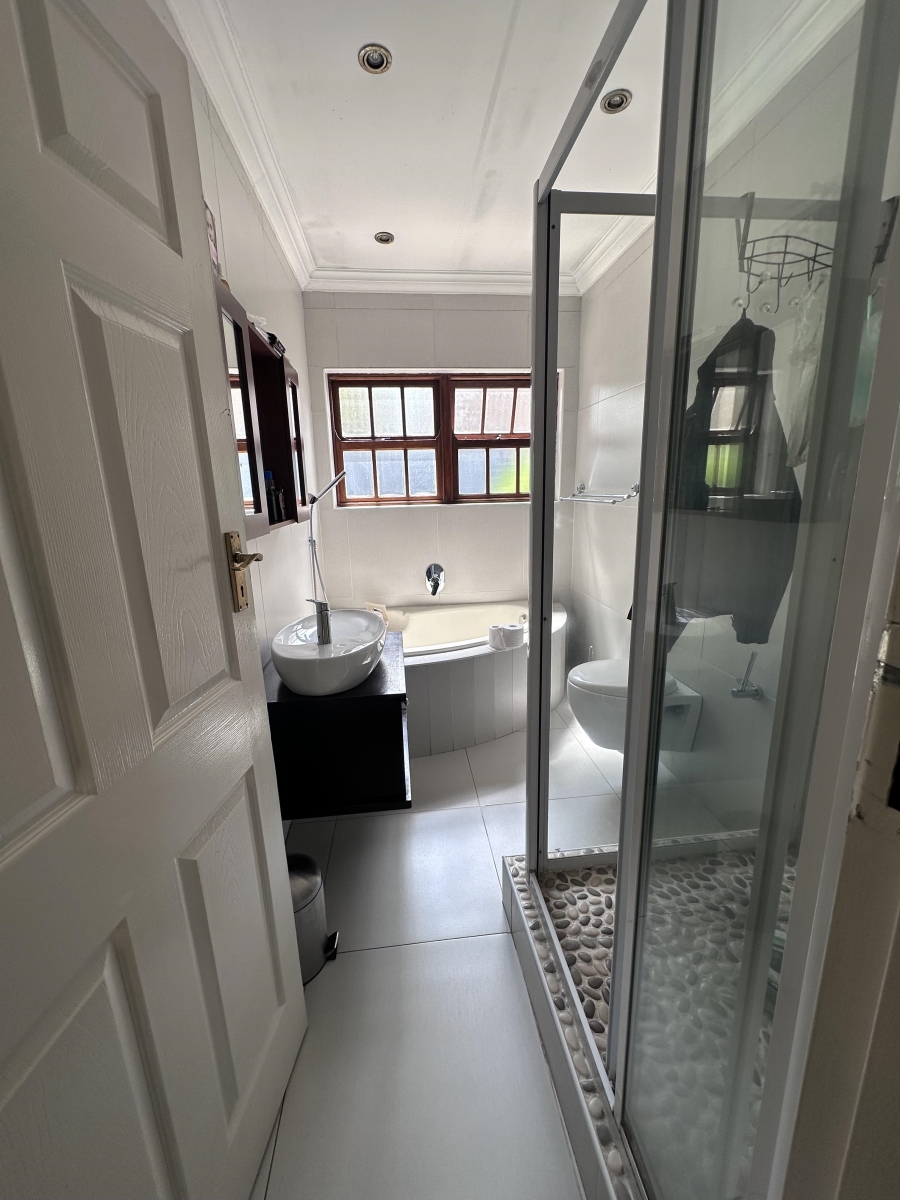 3 Bedroom Property for Sale in Kyalami Hills Gauteng