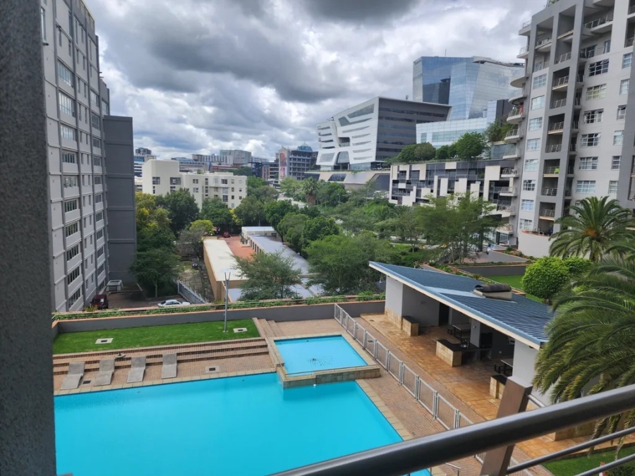 To Let 2 Bedroom Property for Rent in Sandhurst Gauteng