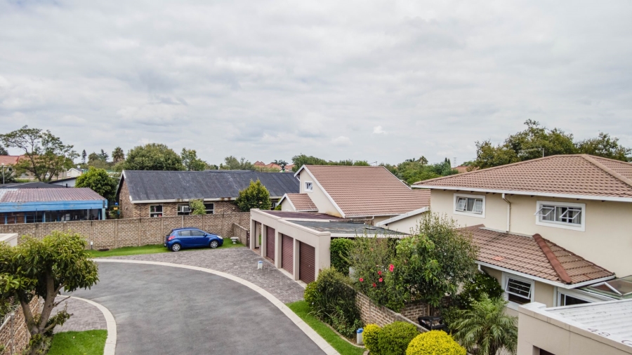 2 Bedroom Property for Sale in Eden Glen Gauteng