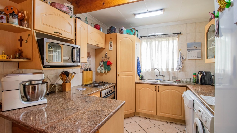 2 Bedroom Property for Sale in Eden Glen Gauteng