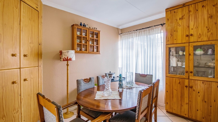 2 Bedroom Property for Sale in Eden Glen Gauteng