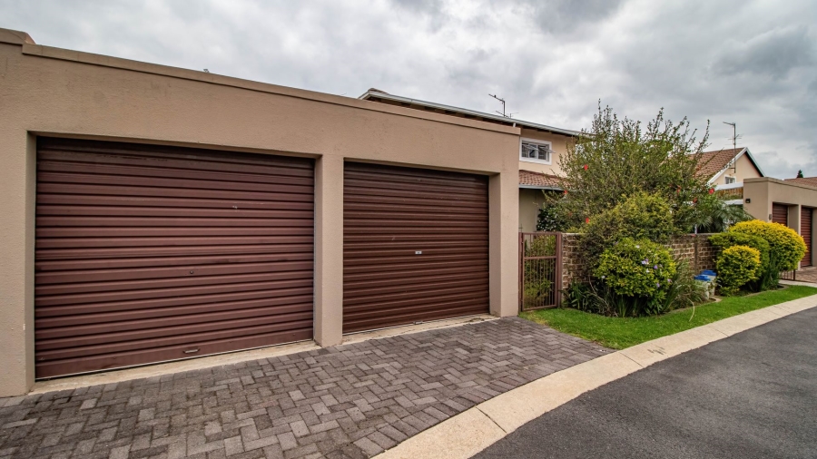 2 Bedroom Property for Sale in Eden Glen Gauteng