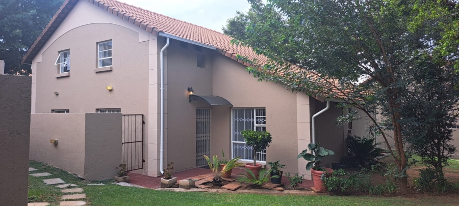 To Let 2 Bedroom Property for Rent in Bedfordview Gauteng
