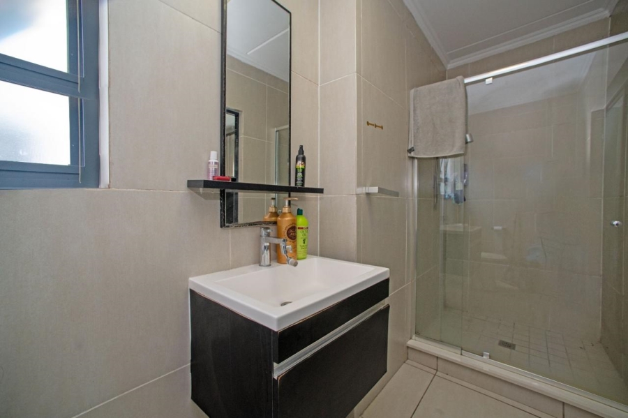 3 Bedroom Property for Sale in Greenstone Ridge Gauteng