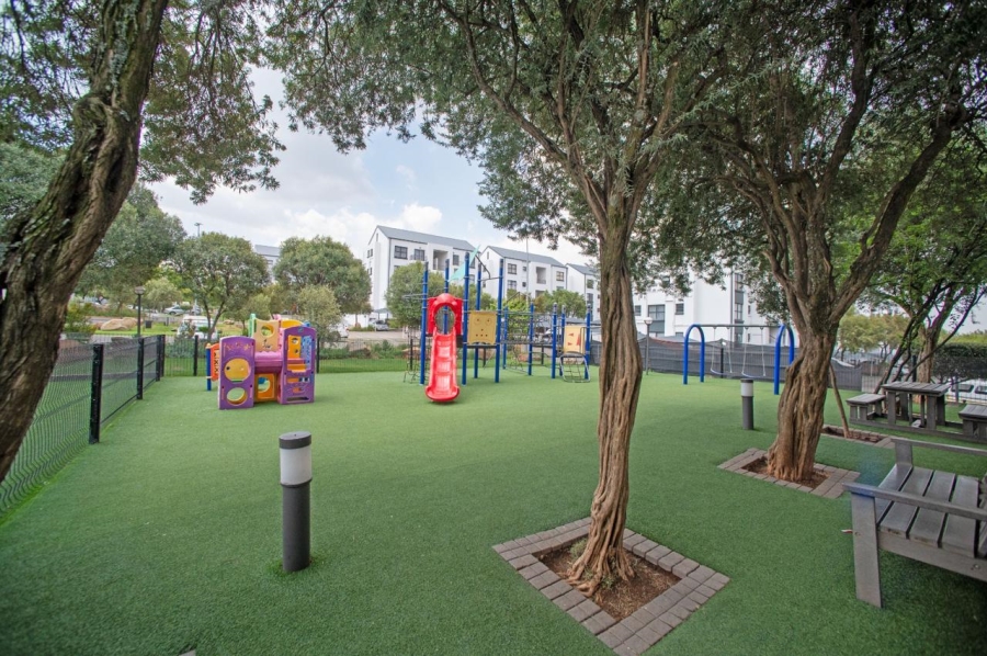 3 Bedroom Property for Sale in Greenstone Ridge Gauteng