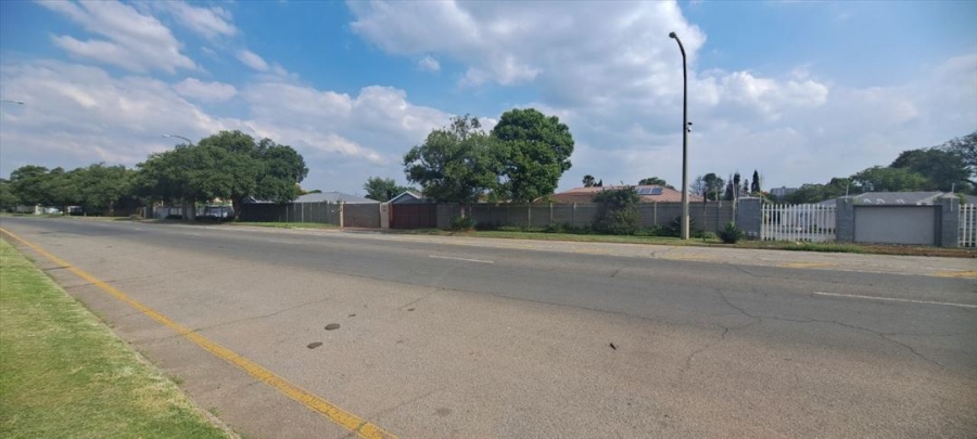 3 Bedroom Property for Sale in Northmead Gauteng