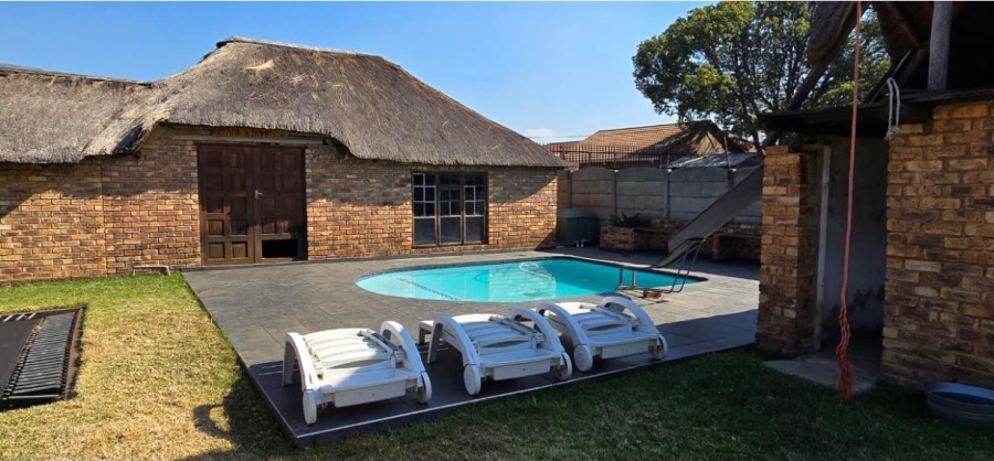 4 Bedroom Property for Sale in Mayberry Park Gauteng