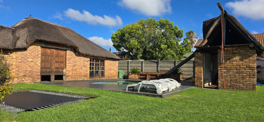 4 Bedroom Property for Sale in Mayberry Park Gauteng