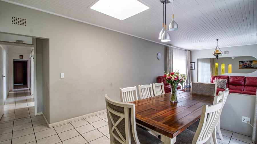 4 Bedroom Property for Sale in Edleen Gauteng