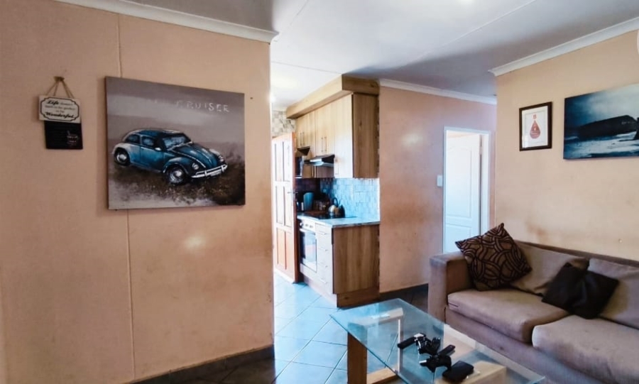 2 Bedroom Property for Sale in Alliance Gauteng