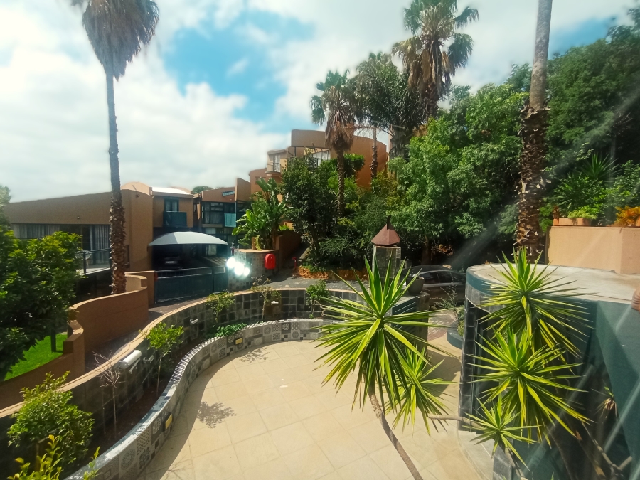 2 Bedroom Property for Sale in Bassonia Gauteng