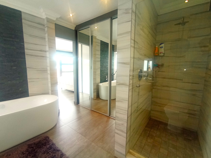 2 Bedroom Property for Sale in Bassonia Gauteng