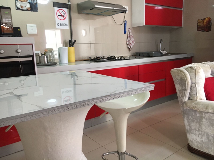 1 Bedroom Property for Sale in Observatory Gauteng