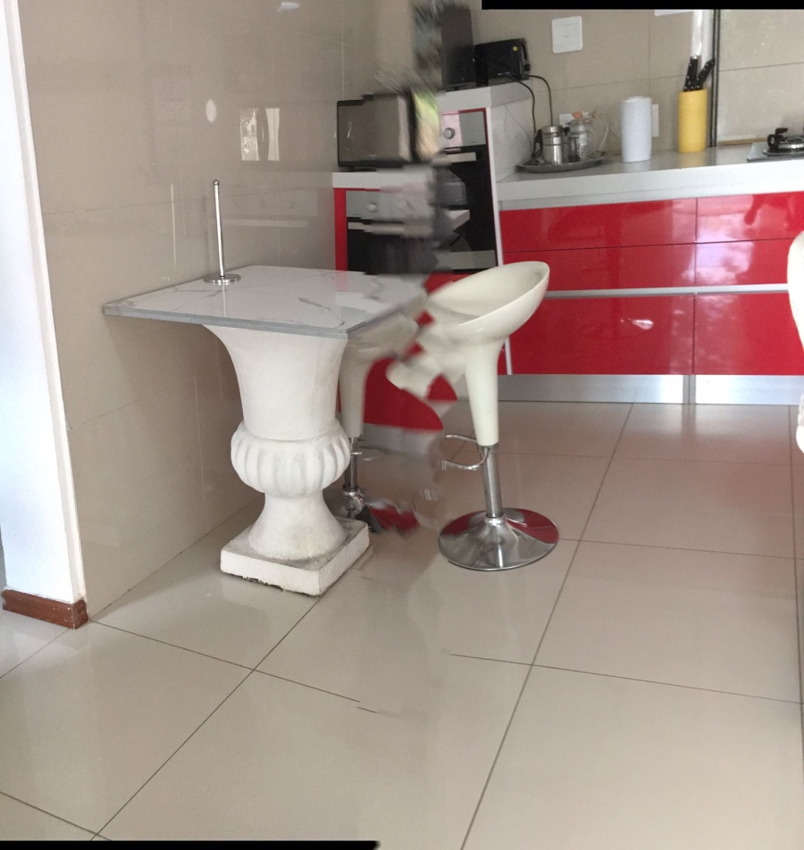 1 Bedroom Property for Sale in Observatory Gauteng