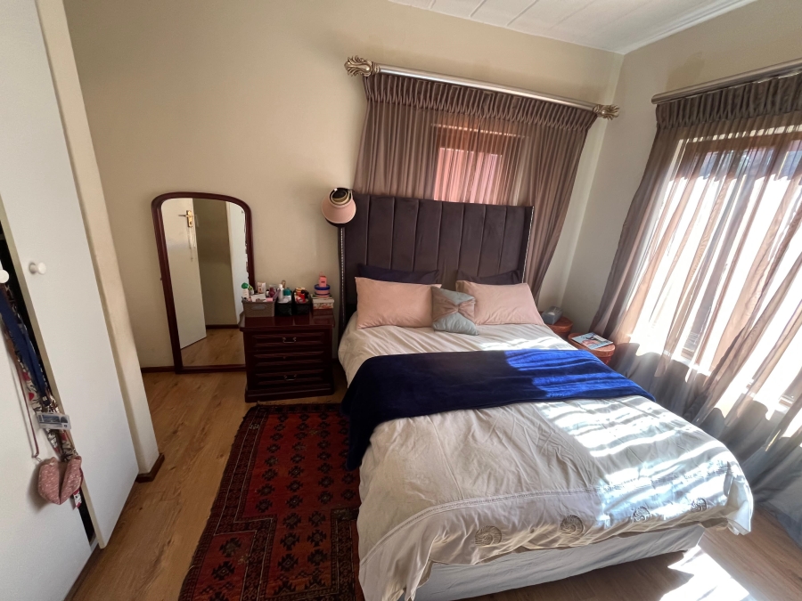 To Let 2 Bedroom Property for Rent in Sunninghill Gauteng
