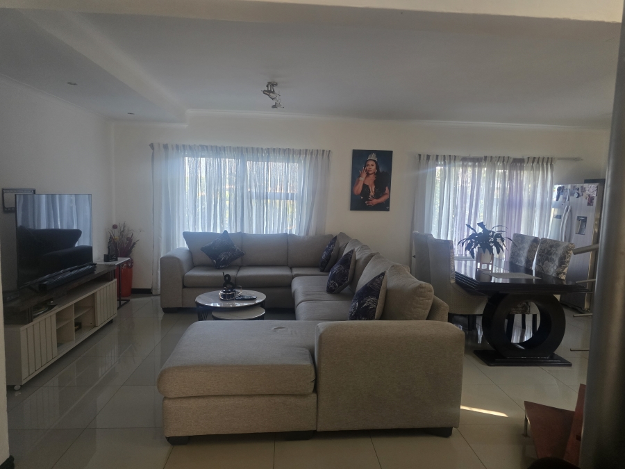 3 Bedroom Property for Sale in Sharonlea Gauteng