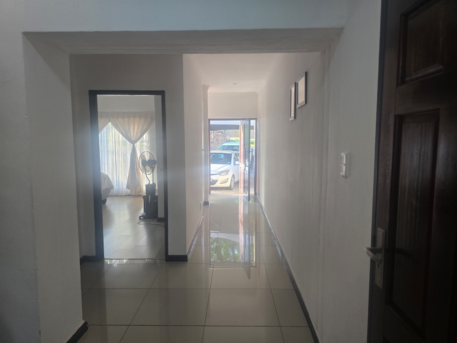 3 Bedroom Property for Sale in Sharonlea Gauteng