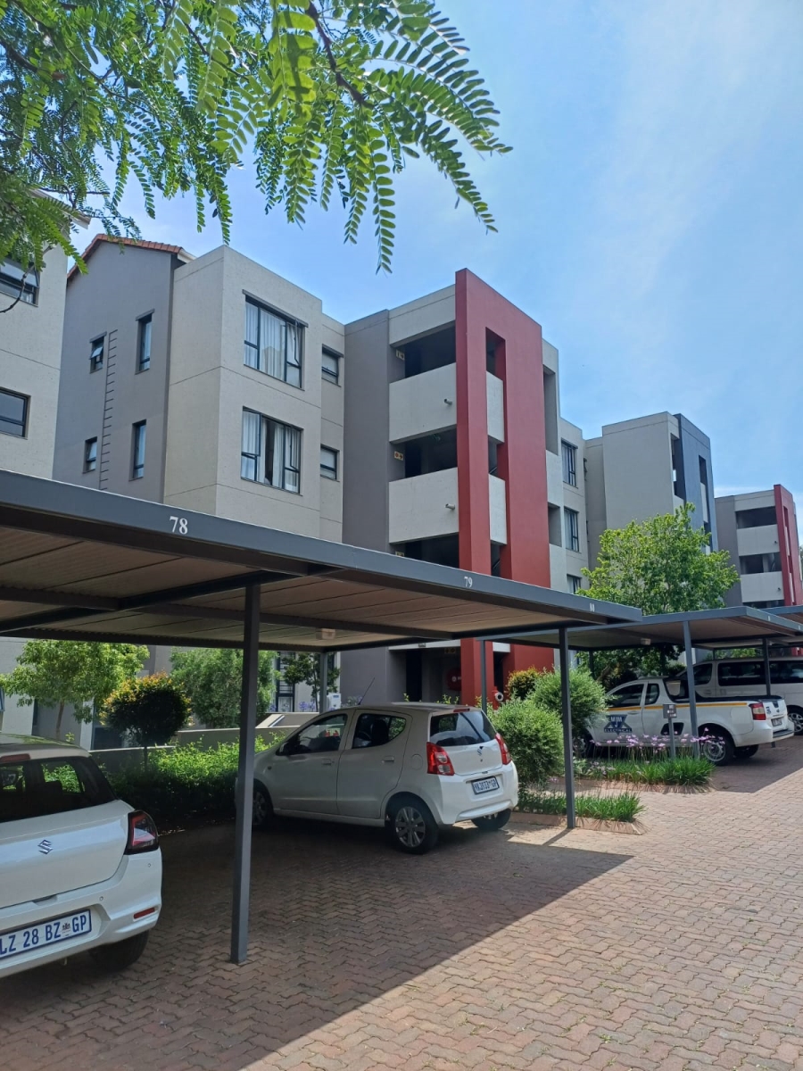 1 Bedroom Property for Sale in Beverley Gauteng